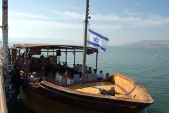 See-v-Galilea-Jesus-boat-1-scaled